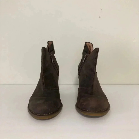 IN BOX Leather Spain El Naturalista Colibri Ankle Boots Size 8.5 Brown Casual - Picture 3 of 10